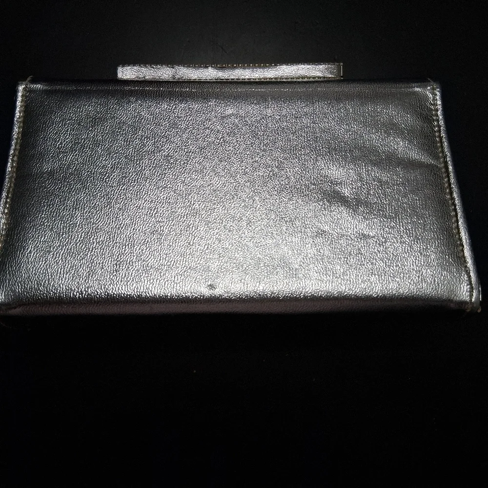 Silver Women's Evening Clutch   Size 8